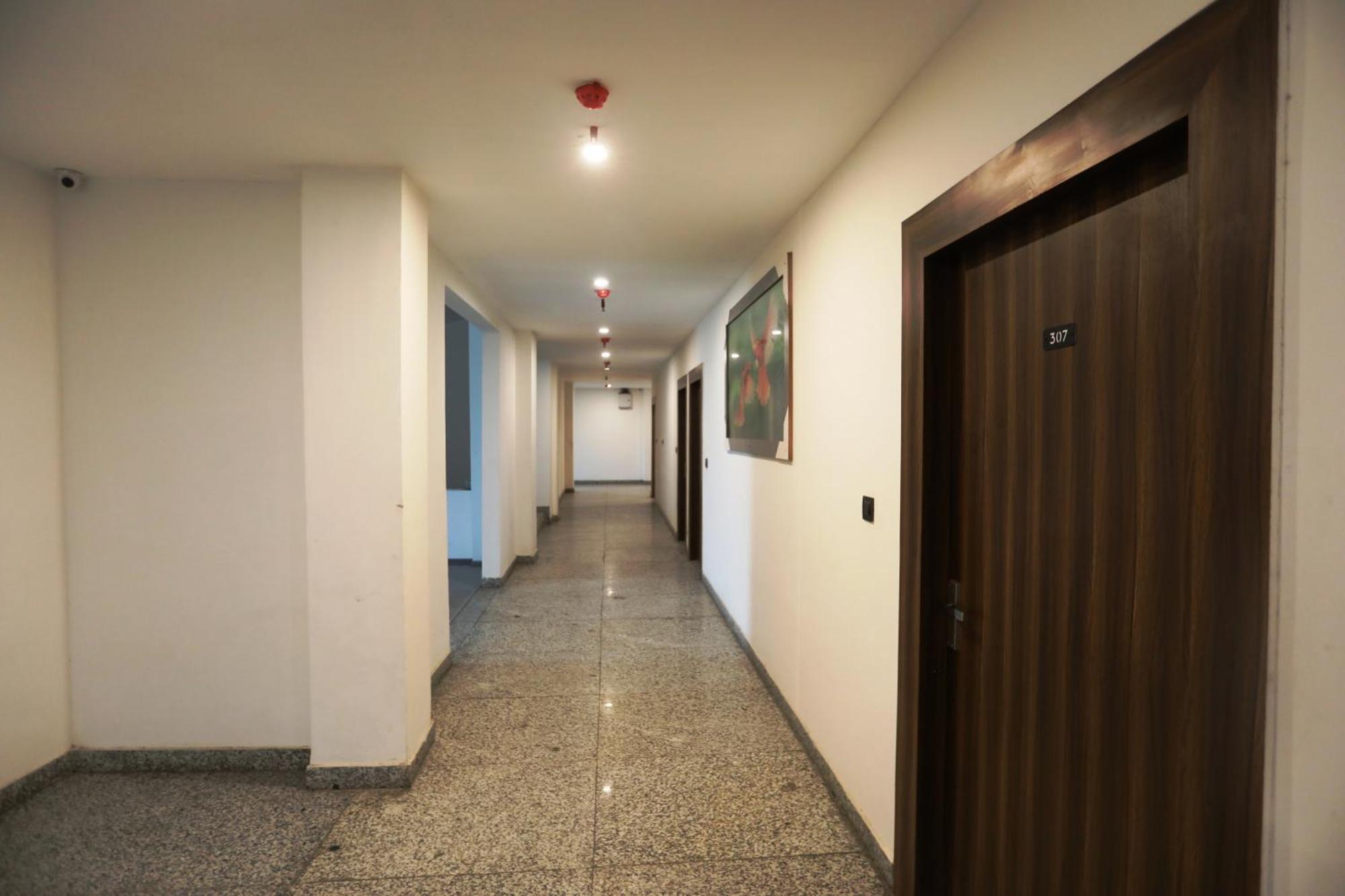 Hotel Noida Grand Sec 58 Eksteriør billede